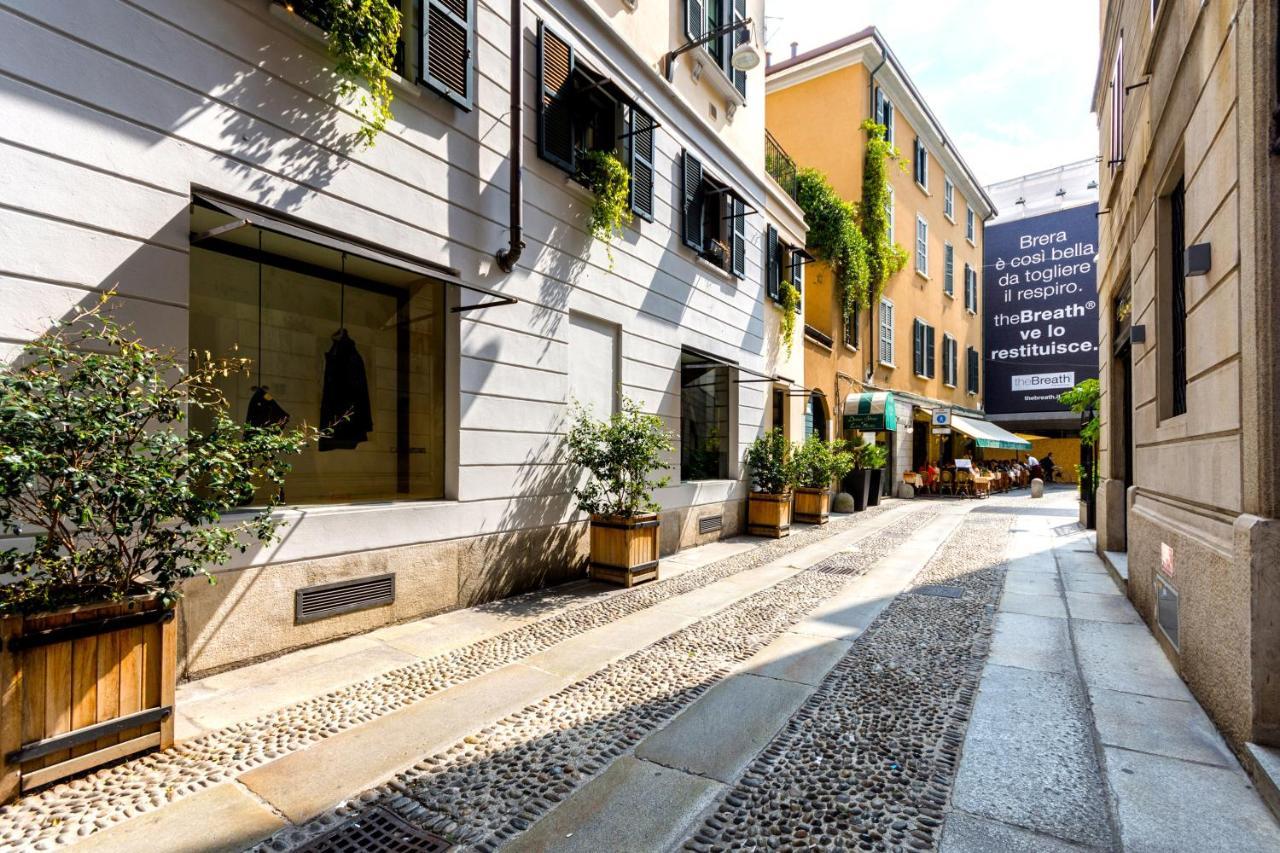 Modern Simplicity In Milan Centre Apartment Exterior photo
